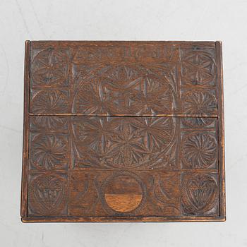 Skrin på benställning, 3 st, barock, 16-/1700-tal.