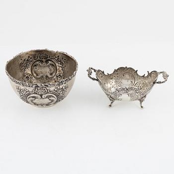Two silver Rococo style bowls, including Karl Söhnlein & Söhne, Hanau, Germany, around the year 1900.