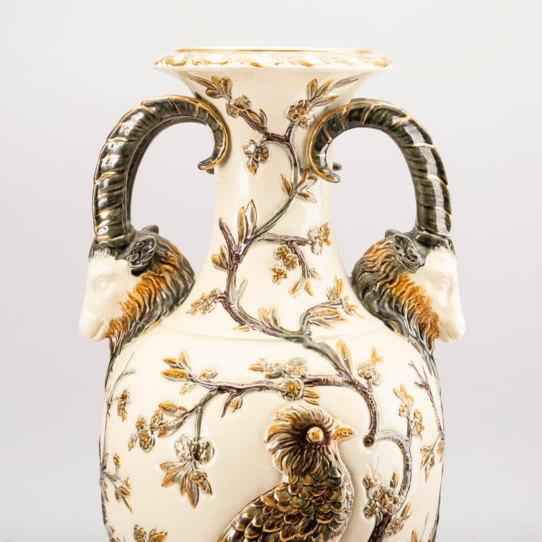 A Rörstrand majolica urn around 1900.