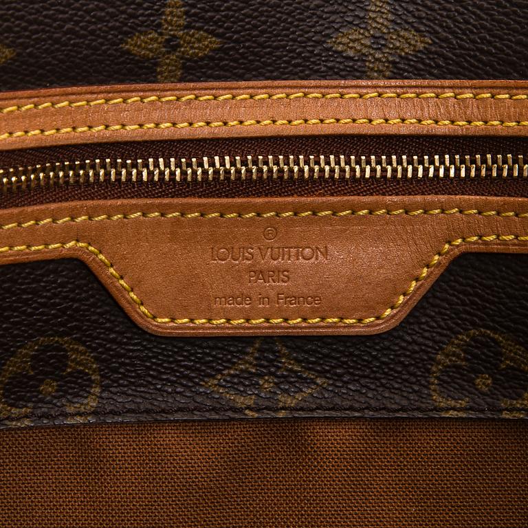 Louis Vuitton, a 'Cabas Alto' tote bag.