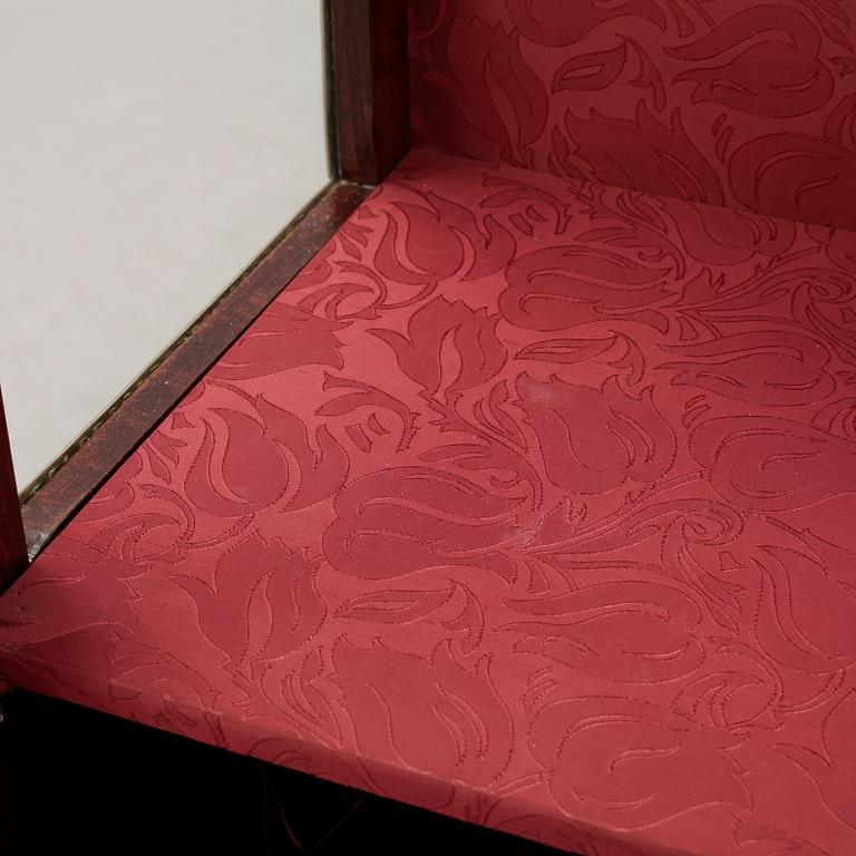 SKÅP, Louis XVI stil, 1900-talets andra hälft.