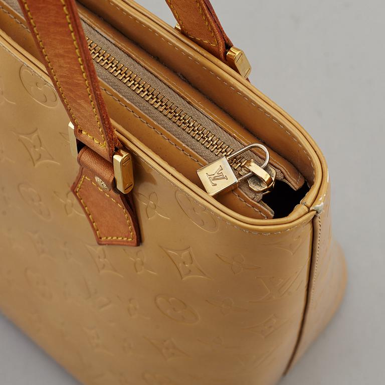 LOUIS VUITTON, 'Vernis Houston bag'.