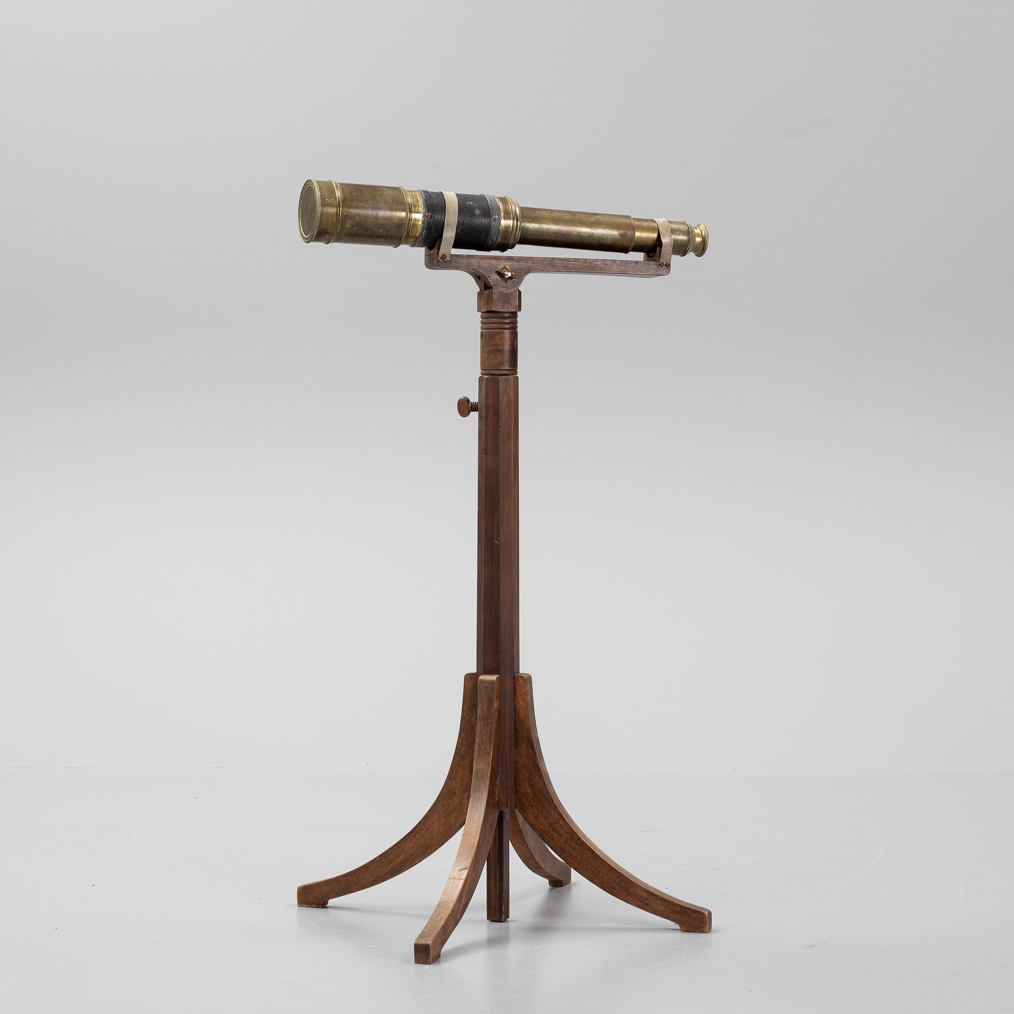 A spotting scope with stand, around 1900's.
