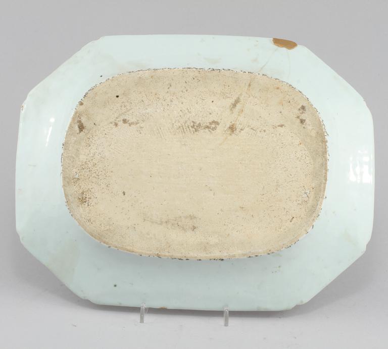 STEKFAT, porslin, Kina, 1700-tal.