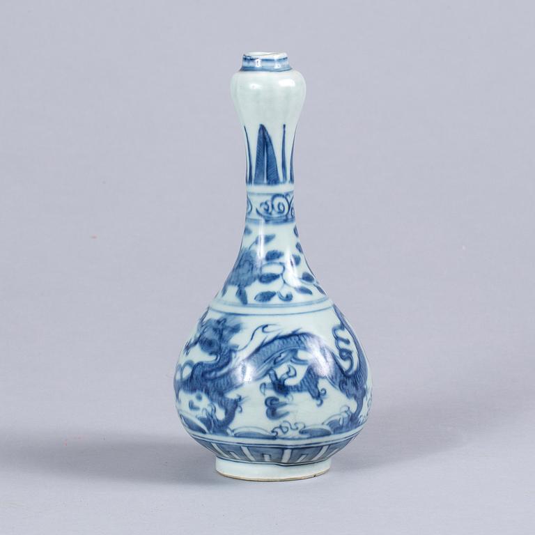 VAS. porslin. Kina, 1800/1900-tal.