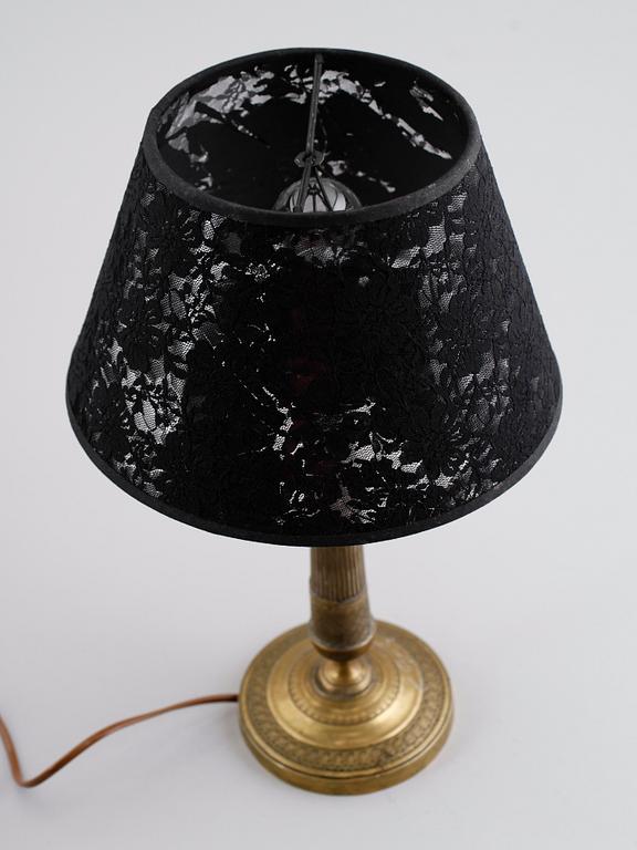BORDSLAMPA, empirestil, 1800-talets andra hälft.