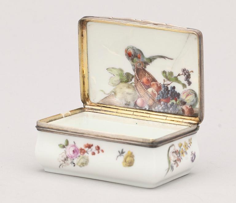 DOSA, porslin, 1900-tal.