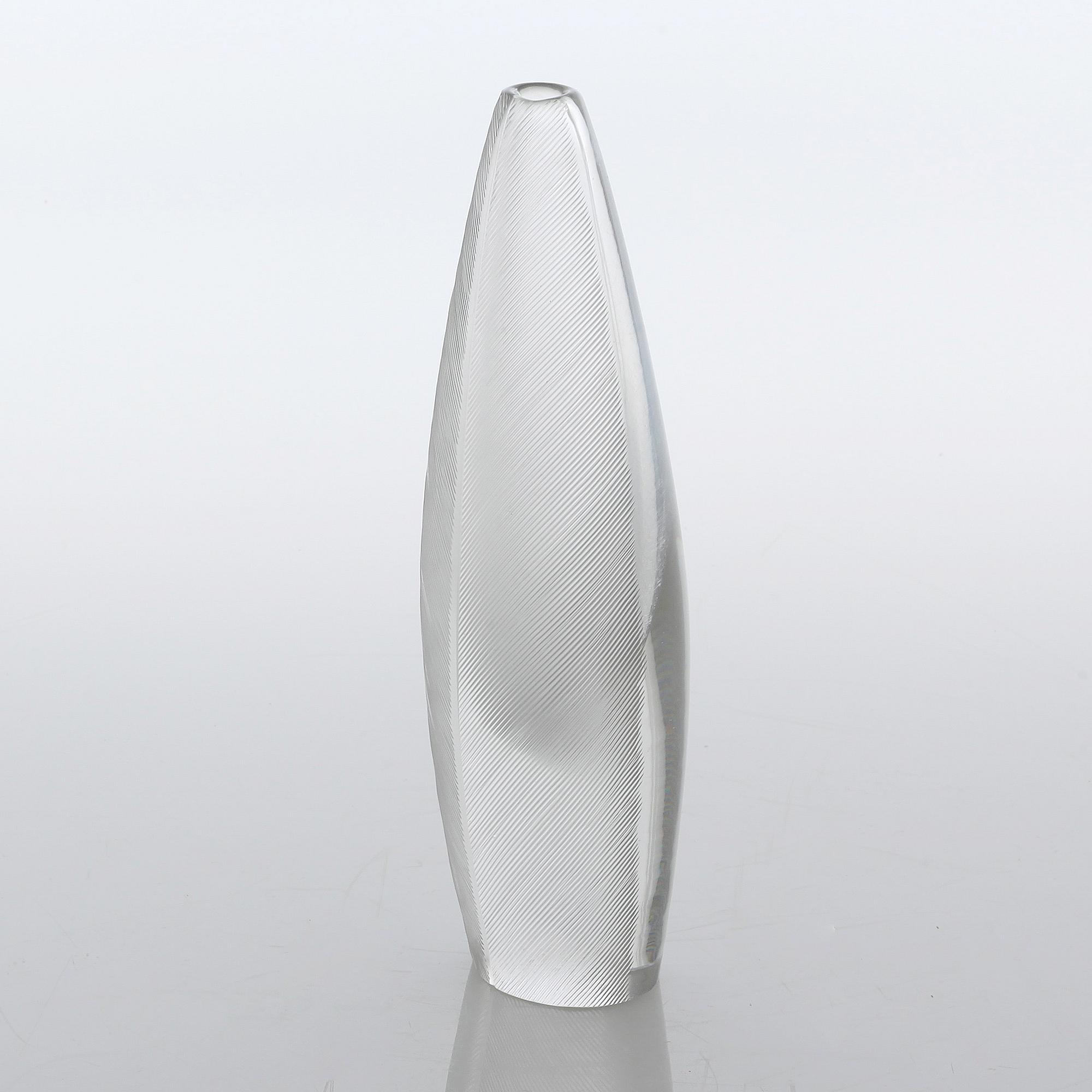 TAPIO WIRKKALA, vas, "Sulka / Fjäder", glas, Iittala, signerad, daterad -57.