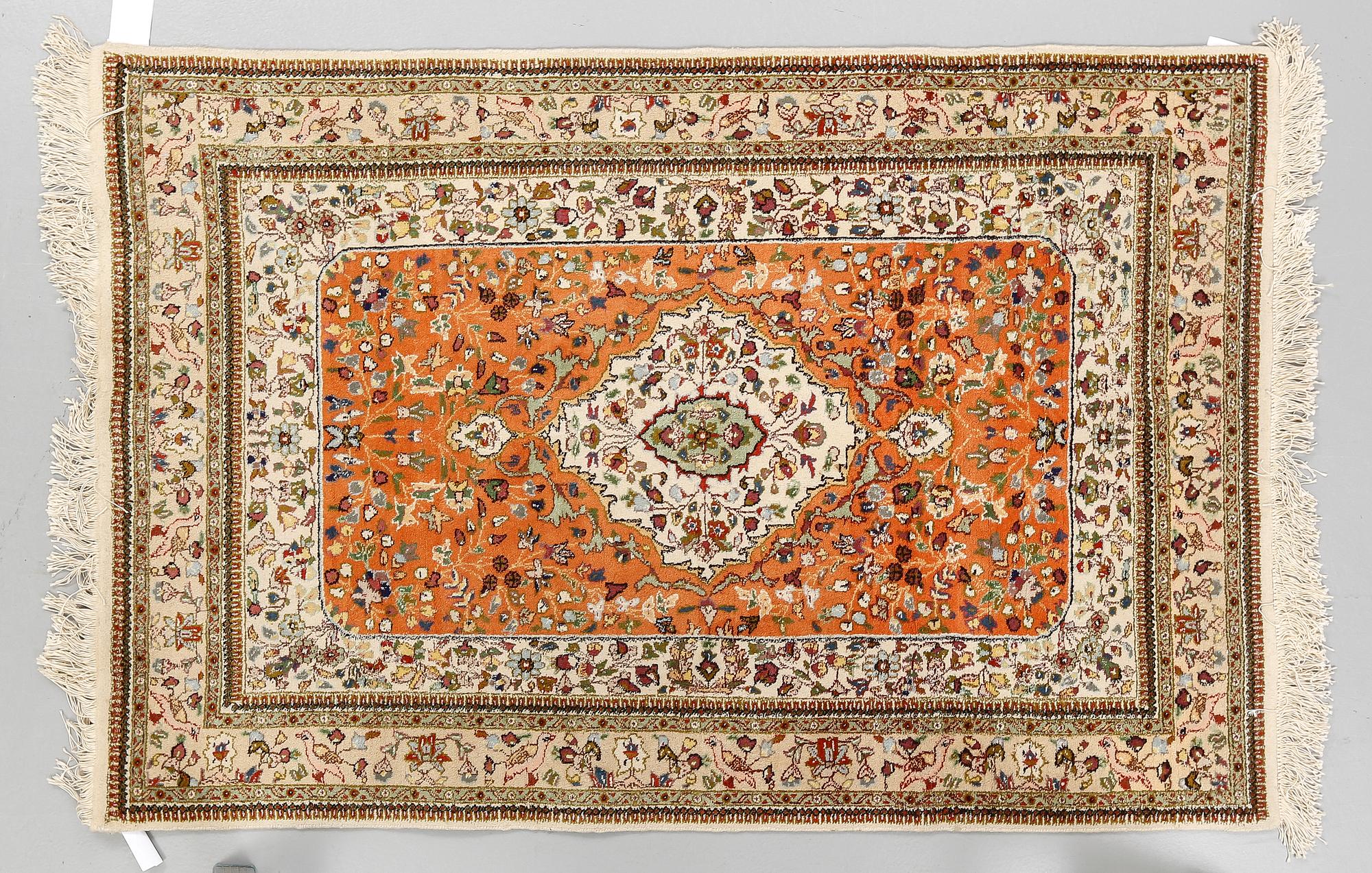 MATTA, Täbris. Ca 150x99 cm.