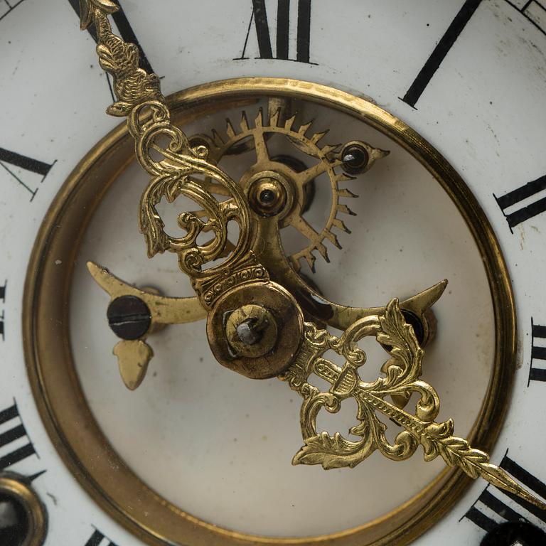 An Ansonia metal figural mantle clock, Ansonia Co, New York. ca 1900.