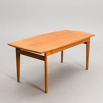 A mid-20th century coffee table.