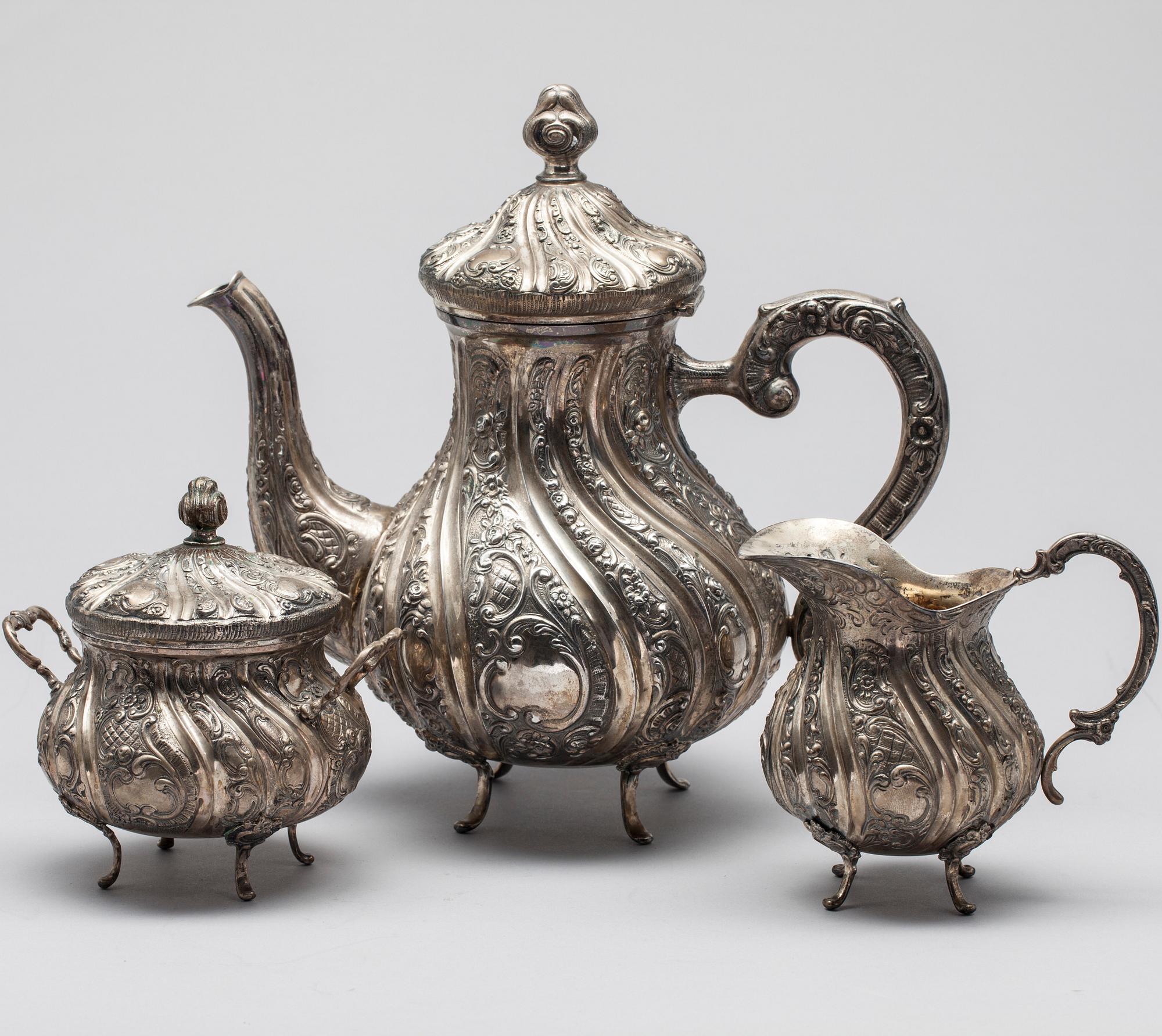 KAFFESERVIS, 3 delar, silver, finska stämplar 1985. Tot. vikt ca 1446,7 g.