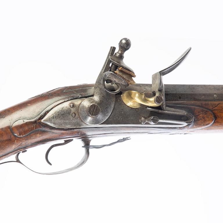 Flintlock rifle, 18th century.