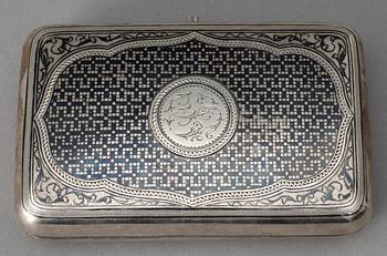 CIGARRETUI, silver, Ryssland 1896-1908. Vikt ca 195 gram.