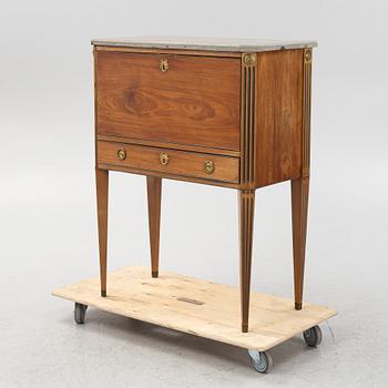 A Gustavian secretaire, around 1800.