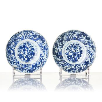 A set of 12 blue and white 'three friends of winter' dishes, Tianqi/Chongzhen, mid 17th century.