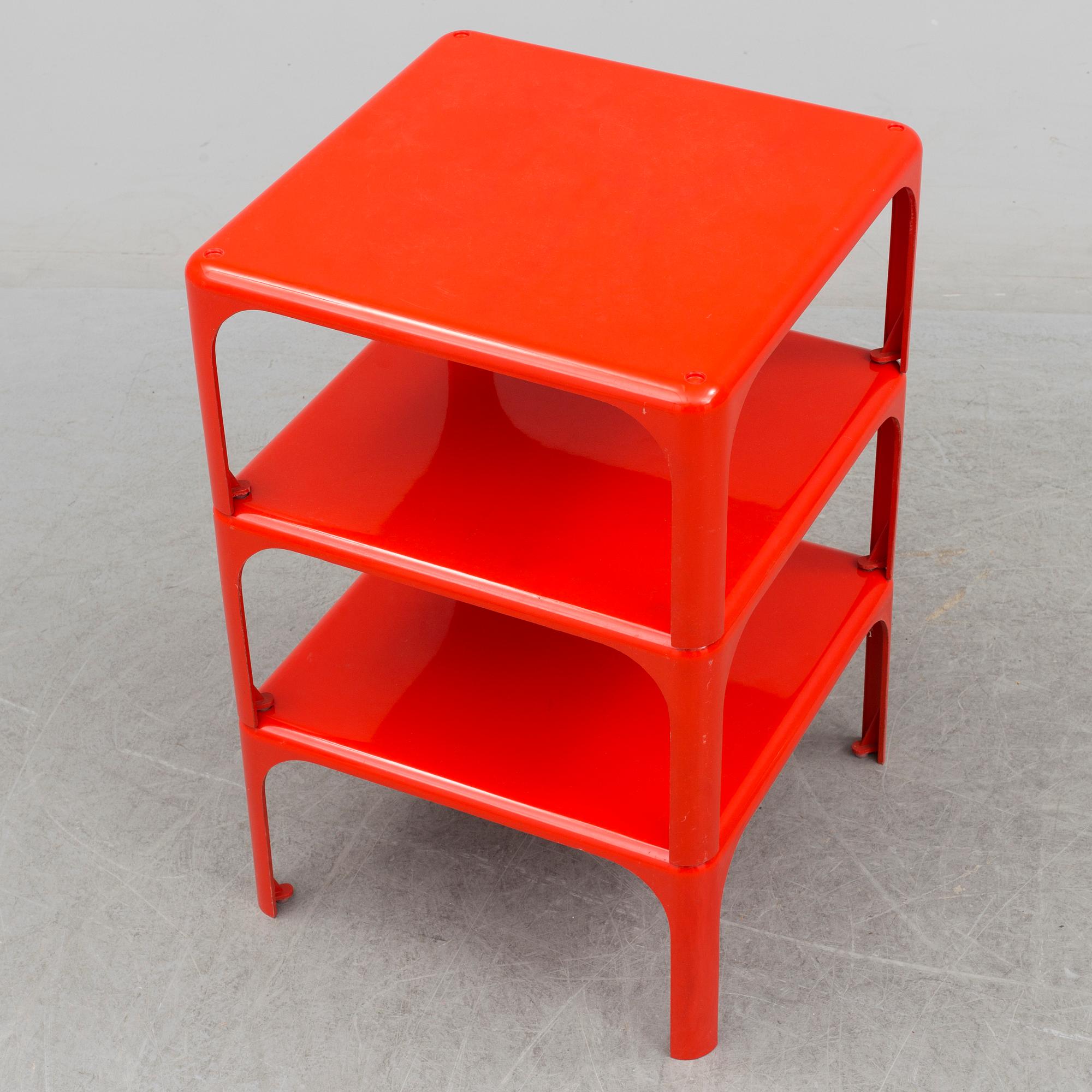 VICO MAGISTRETTI, bord, 3 st, "Demetrio 45", Artemide, Milano, Italien.