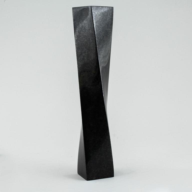 PÅL SVENSSON, a stone sculpture, signed and dated 01.