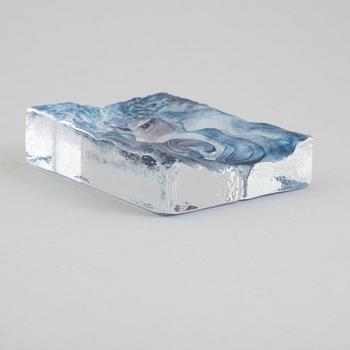 A Glass relief by Mats Jonasson, Målerås.