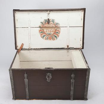 KISTA, märkt med monogram NED 1764.
