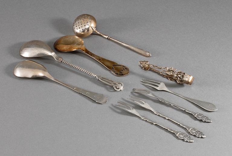 PARTI SILVER, 12 delar, bl a Danmark, 1900-talets första hälft/mitt, vikt 350 g.