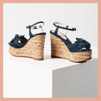 SKOR, Chanel.