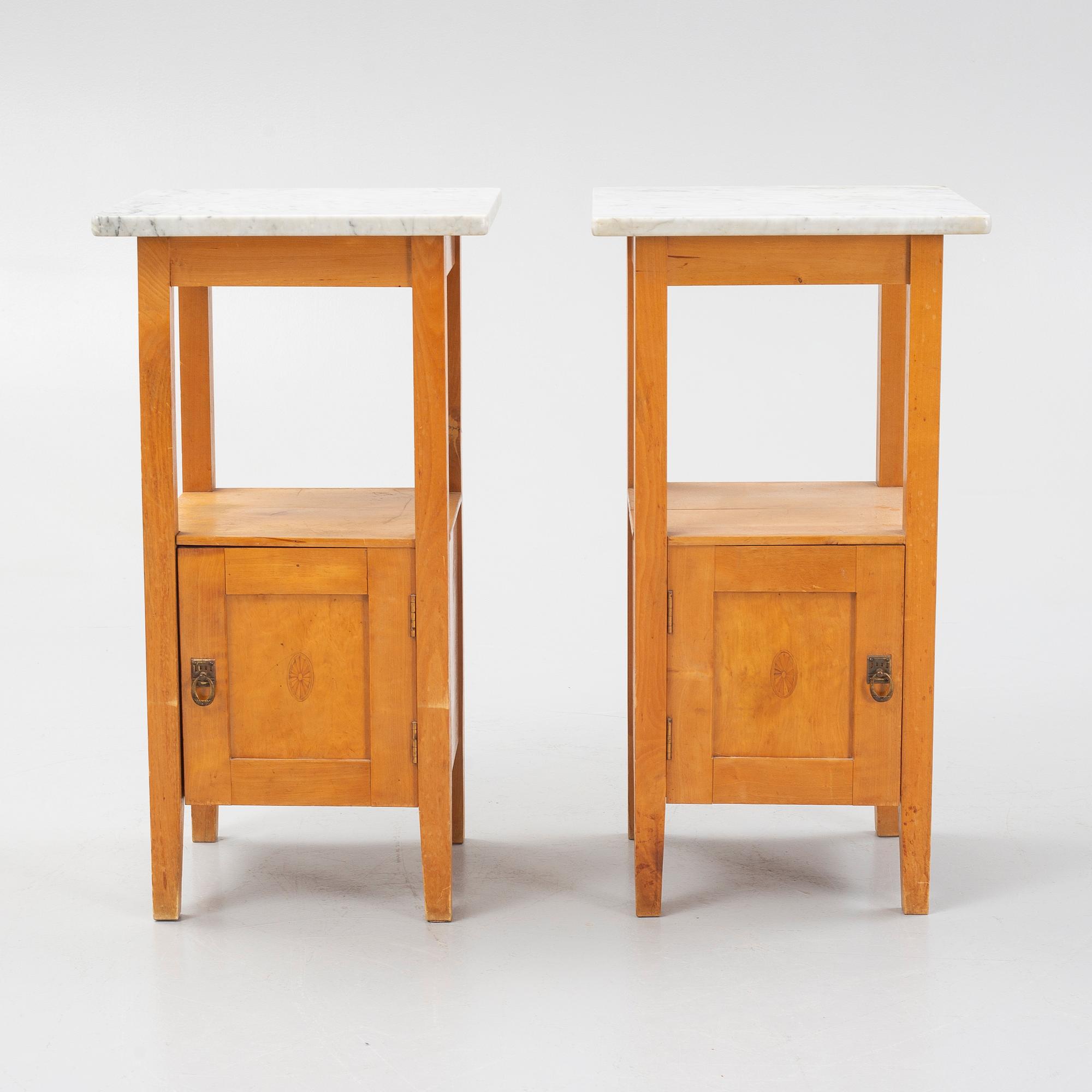 Sängbord, ett par, 1900-talets början.