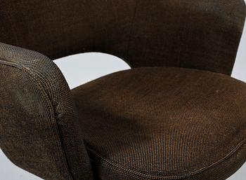 SKRIVBORDSSTOL, Eero Saarinen, Knoll International, 1900-talets andra hälft.