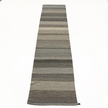 A runner, Kasthall, approx. 390 x 90 cm.