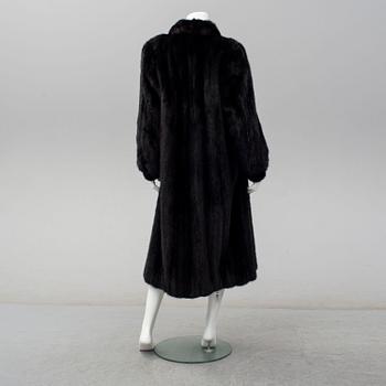 FUR COAT, Bågedahls Pälsateljé.