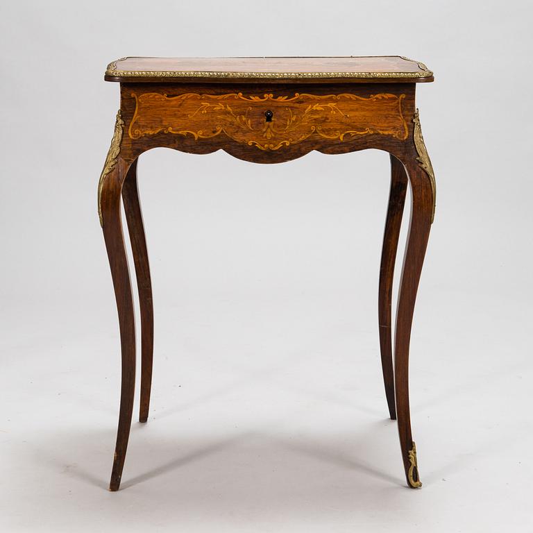 Sybord / sidobord, troligen Frankrike, 1800-talets andra hälft.