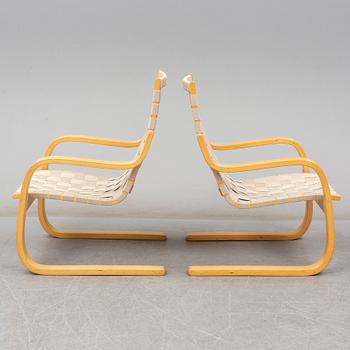 ALVAR AALTO, fåtöljer, ett par, modell 406, Artek 1900-talets slut.