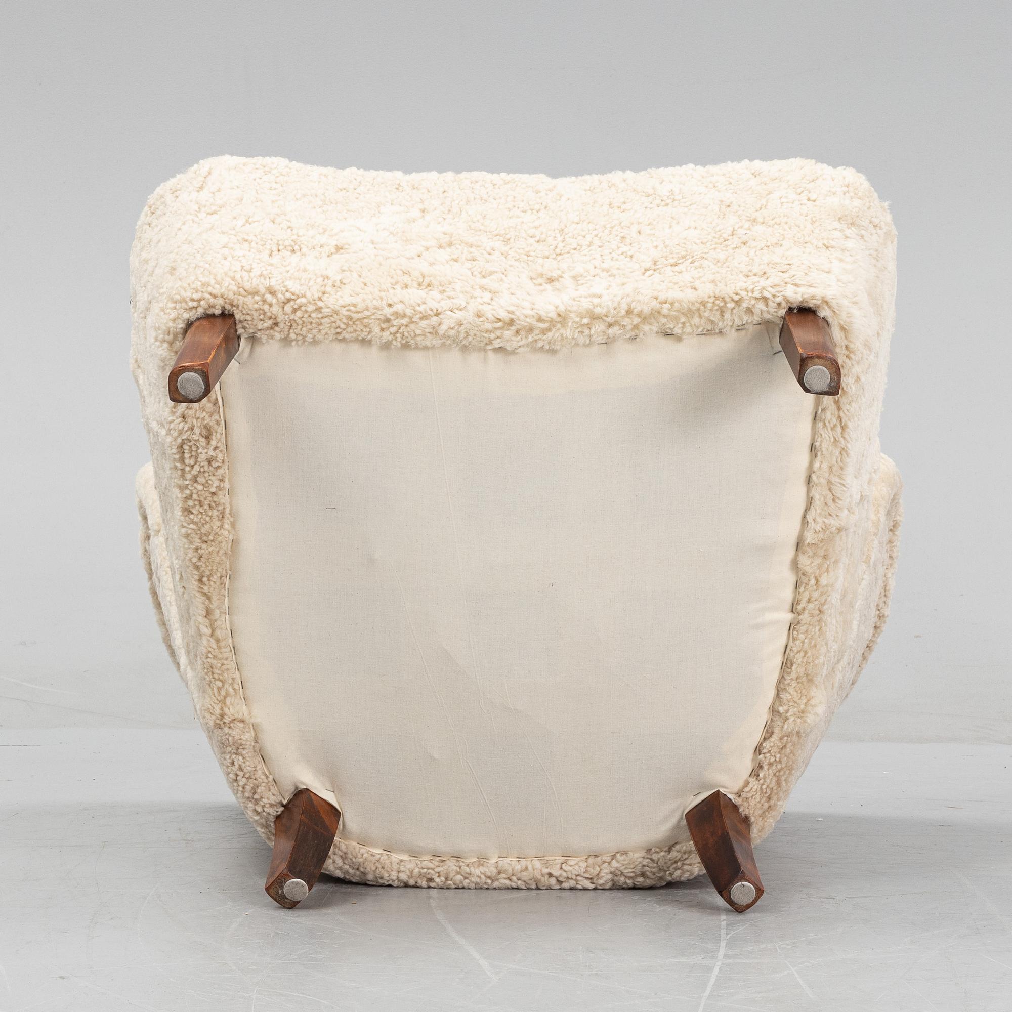 Gösta Johnsson, a Swedish Modern easy chair, mid 20th Century.