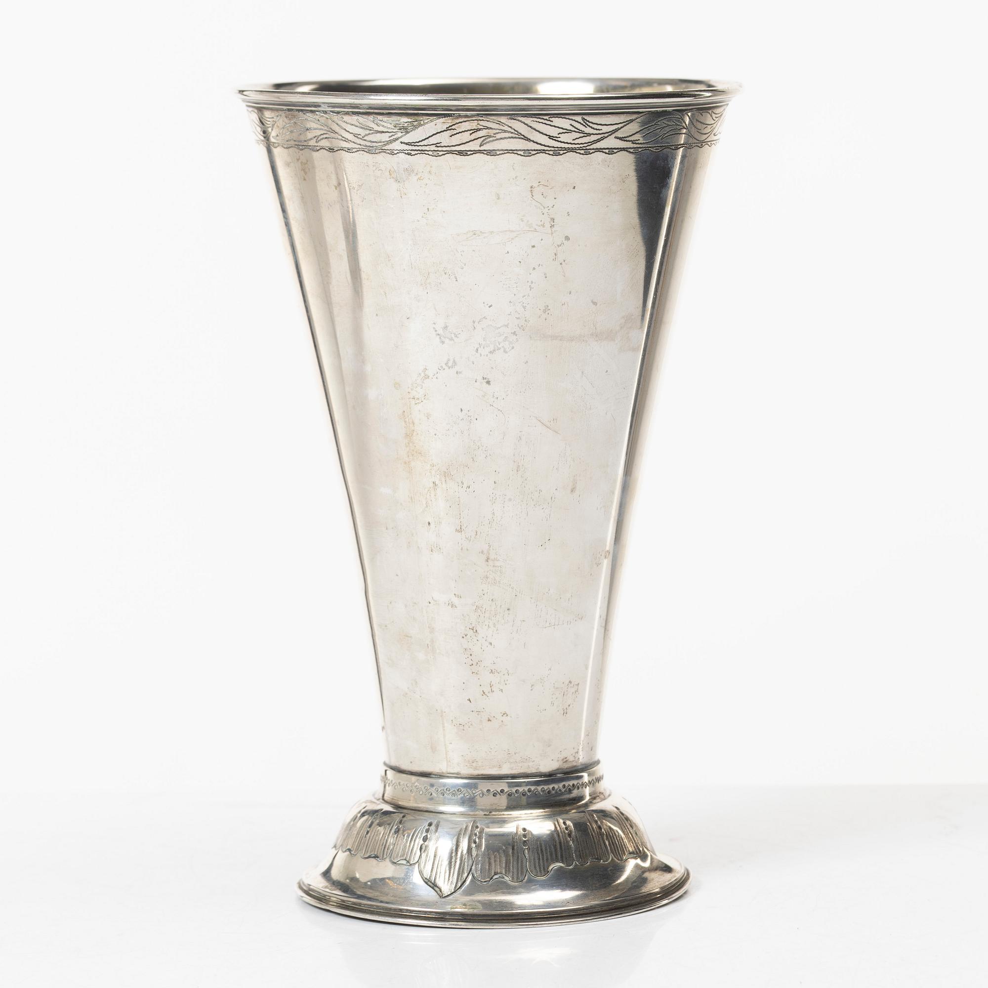 A silver beaker by Berndt Erlandsson, Kristianstad, Sweden, 1902.