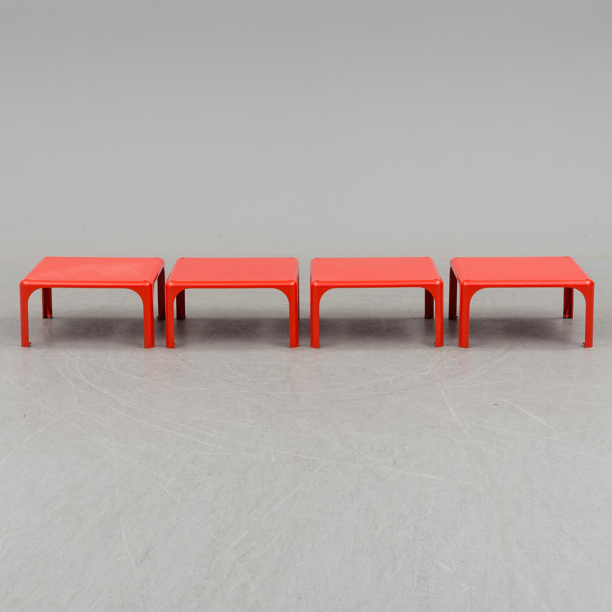 VICO MAGISTRETTI, bord, 4 stycken, "Demetrio 45", Artemide, Milano, Italien, 1900-talets senare del.