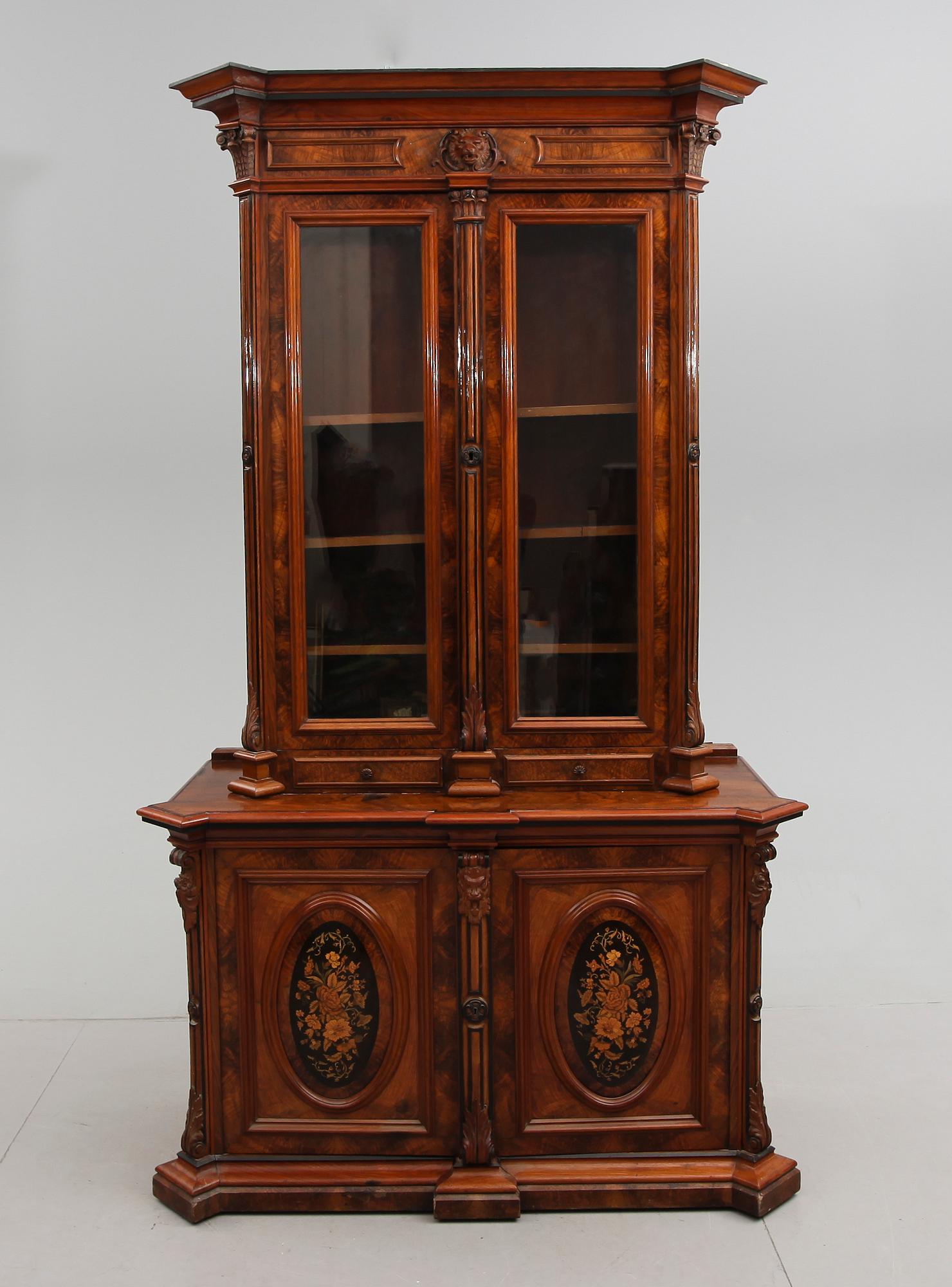 BOKSKÅP, 1800-talets andra hälft.