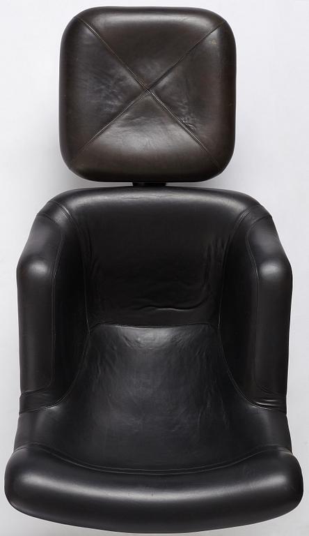 Yrjö Kukkapuro, a "Karusellii" fibre glass and black leather lounge chair and ottoman, Haimi, Finland, 1960-70's.