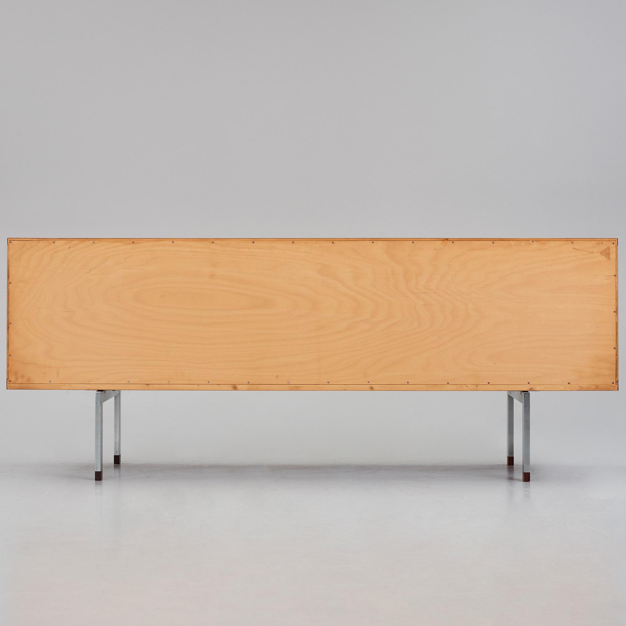 Hans J. Wegner, sideboard "President", modell RY-25, Ry Møbler, Danmark 1960-tal.