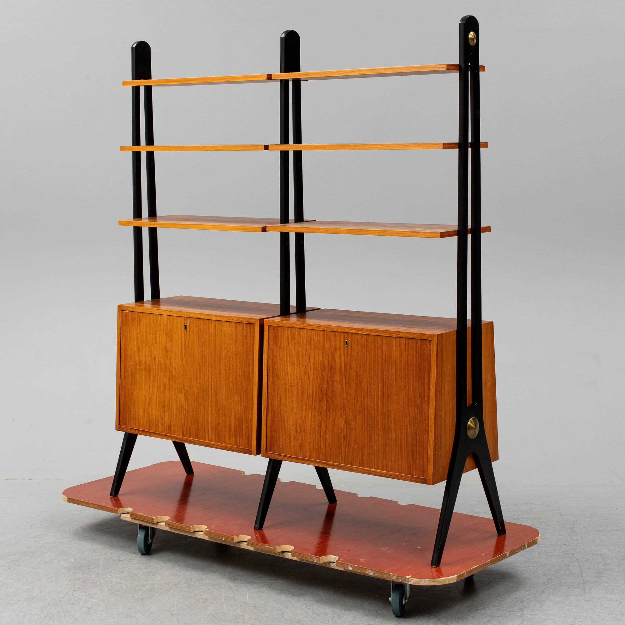A 1950s-60s bookshelf.