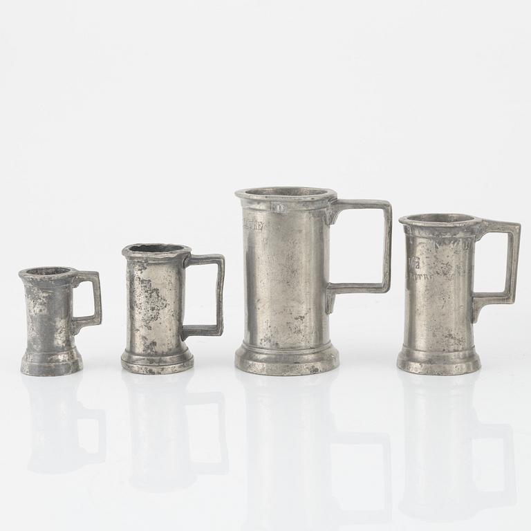 A set of 9 measurments wherof one Brenu, France, late 19th century.