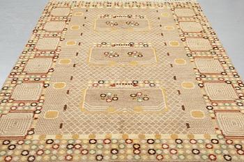 Barbro Nilsson, matto, "Krabban, grå", knotted pile, ca 272-277 x 178,5-183 cm, signed AB MMF BN.