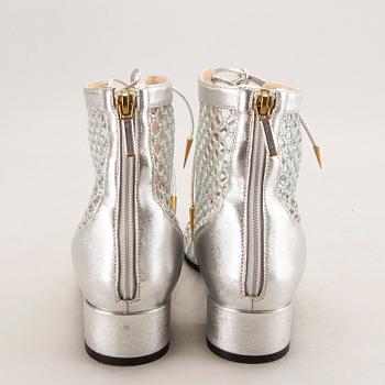 Dior skor ett par "Naughtily" storl 39 1/2.