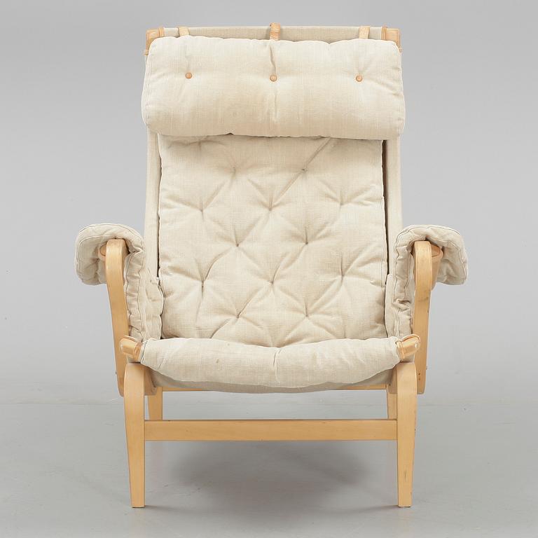 FÅTÖLJ, "Pernilla", Bruno Mathsson, 1900-talets tredje kvartal.