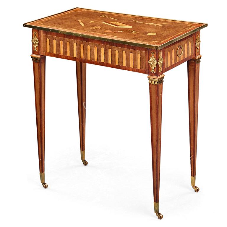 A Gustavian late 18th century table in the manner of Anders Lundelius (master in Stockholm 1778-1823).