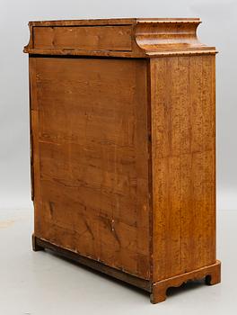 CHIFFONJÉ, 1800-talets mitt.