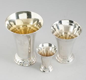 BÄGARE, 3 st, silver. Total vikt 318 g.