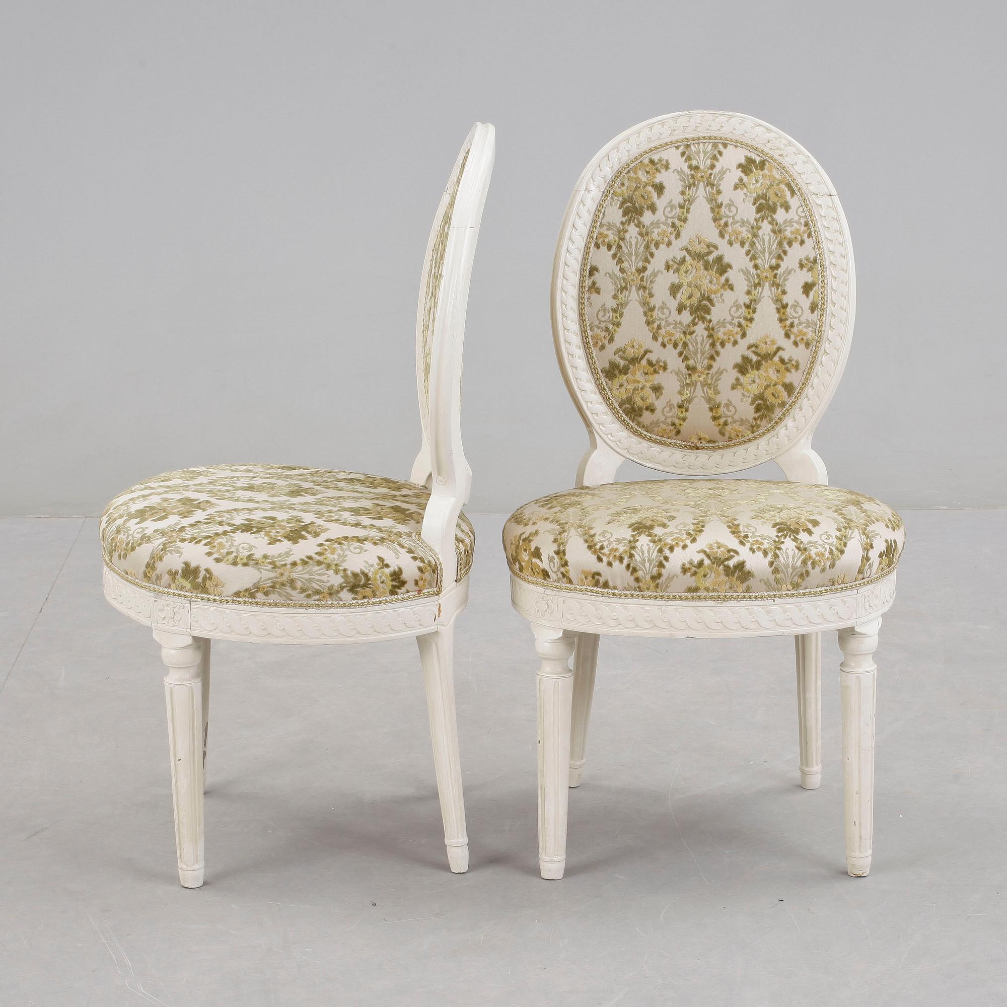 STOLAR, ett par, gustavianska, sent 1700-tal.