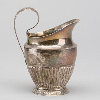 JOHAN SANDSTRÖM gräddkanna silver Enköping 1833 empire.