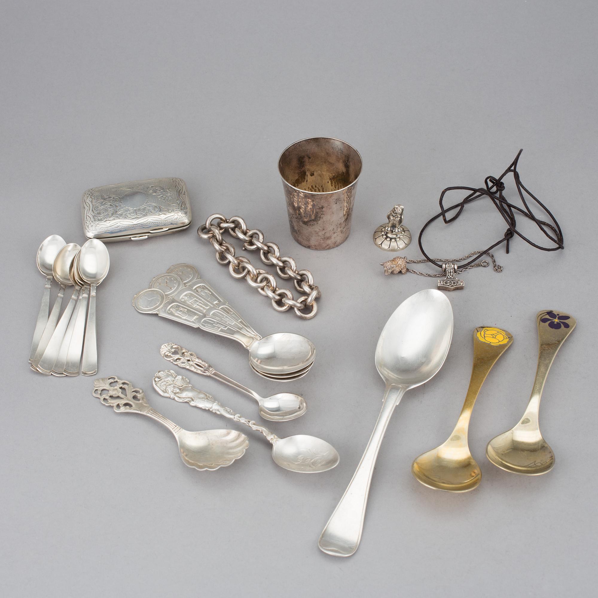 PARTI SILVER, 21 delar, mestadels Sverige, 17-1900-tal. Vikt ca 580 g.