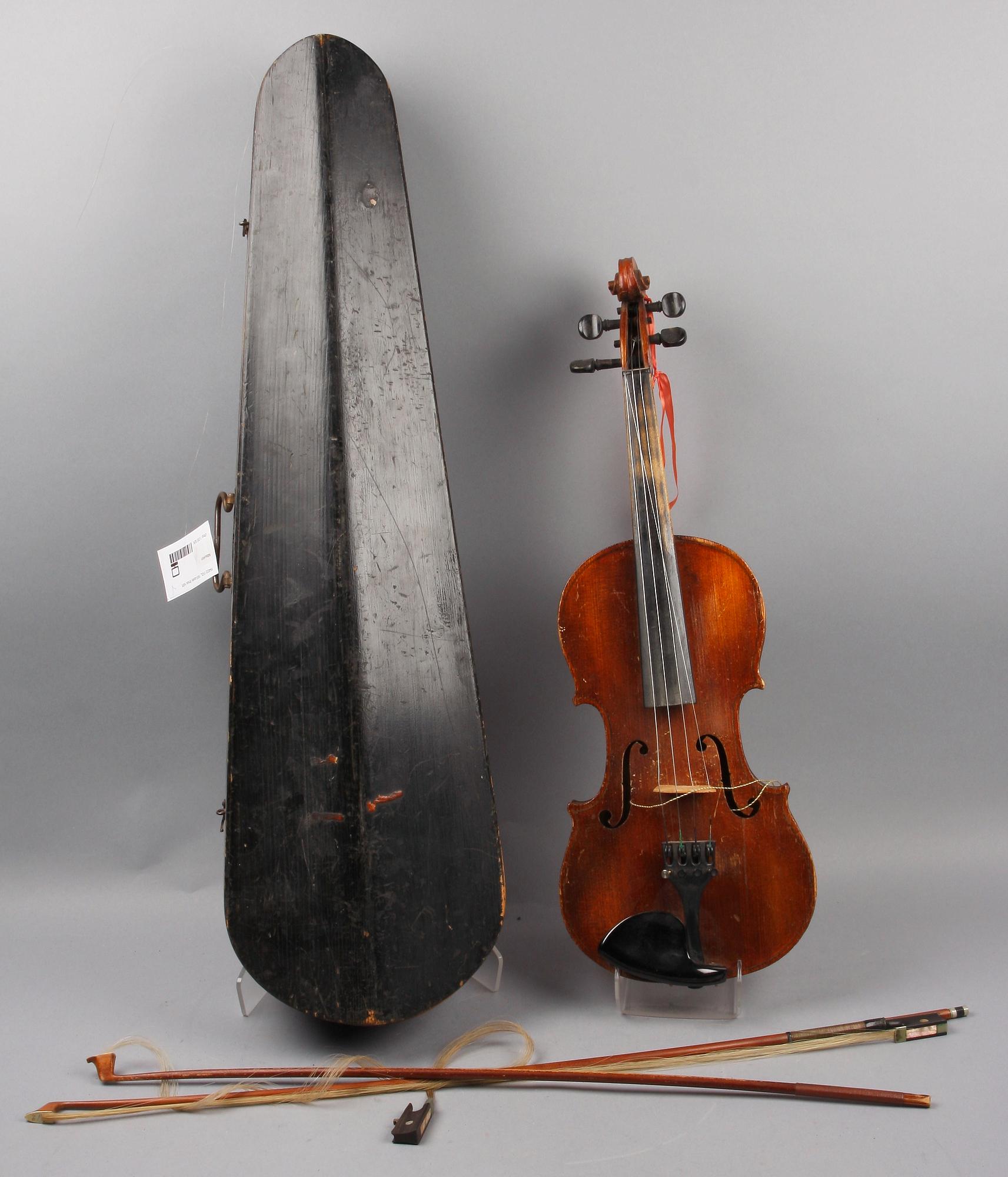 FIOL, 1900-talets första hälft.